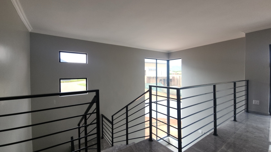 To Let 4 Bedroom Property for Rent in Melodie North West